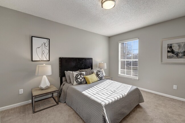 Bedroom - Elements of Madison Apartments