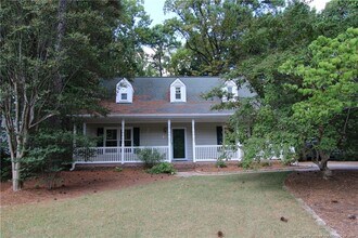 Building Photo - 100 Fawn Ct