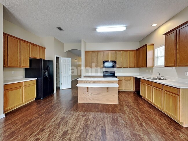 Building Photo - 12129 Autumn Sunrise Dr