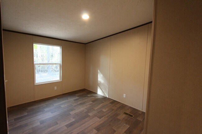 Foto del edificio - 3091 Shannon Rd