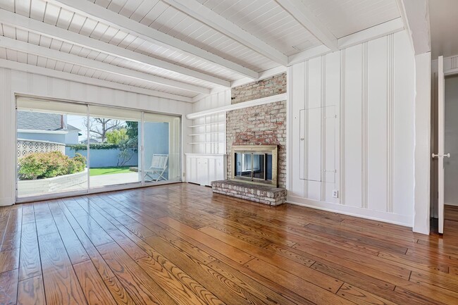 Building Photo - 11438 Berwick St