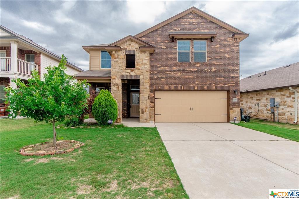 Foto principal - 1207 Fawn Lily Dr