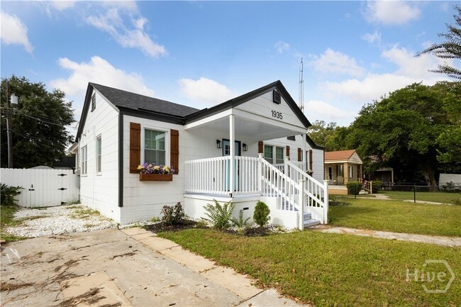 Foto del edificio - 1935 Causton Bluff Rd