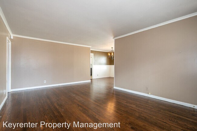 Building Photo - 3 br, 1 bath House - 528 S Quebec Ave