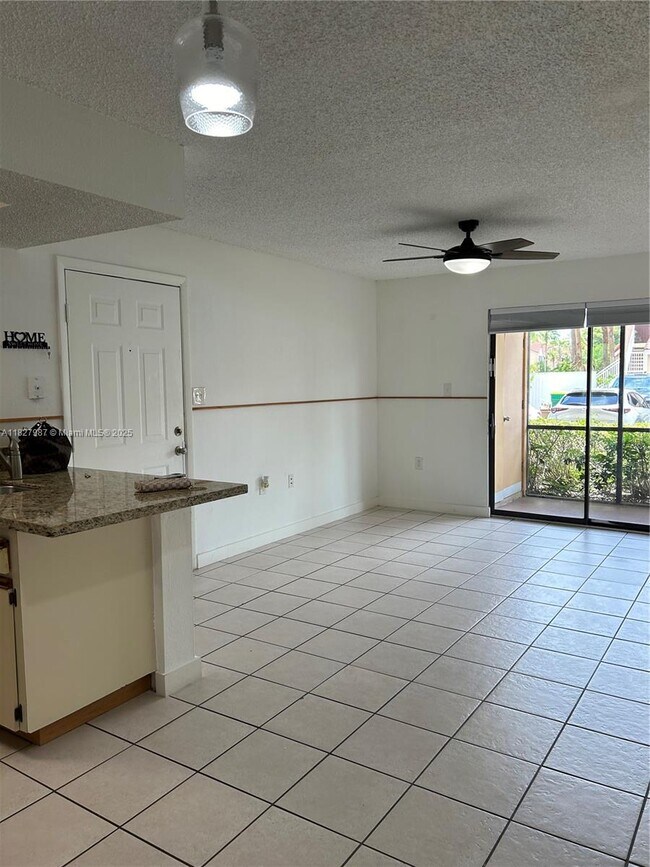 Building Photo - 15551 SW 104th Terrace