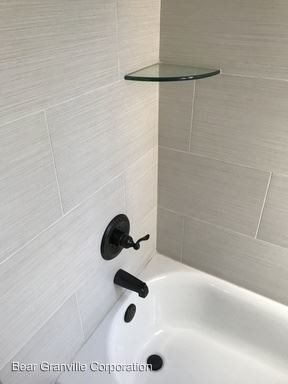 Foto del edificio - 709 Chimborazo Blvd