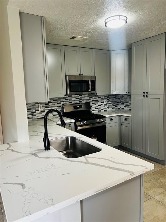 Foto principal - 21514 Bridgewater Pointe