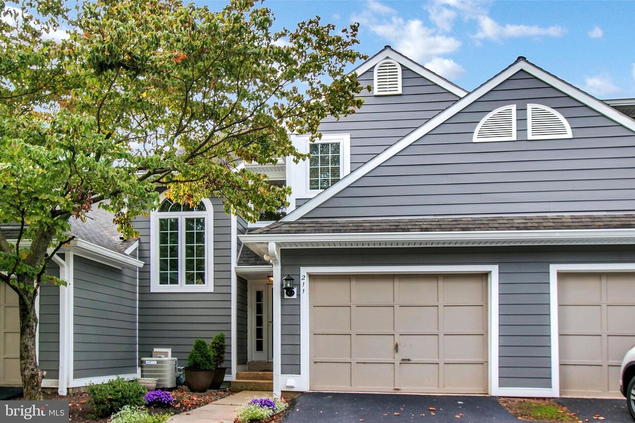 211 E Village Ln, Chadds Ford, PA 19317 Townhome Rentals in Chadds
