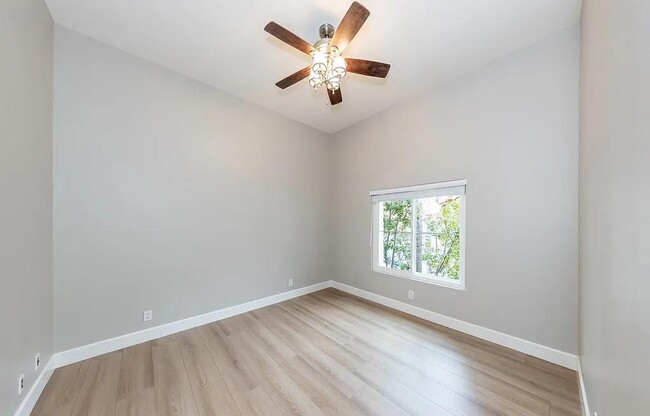 Building Photo - 28107 Caldaro