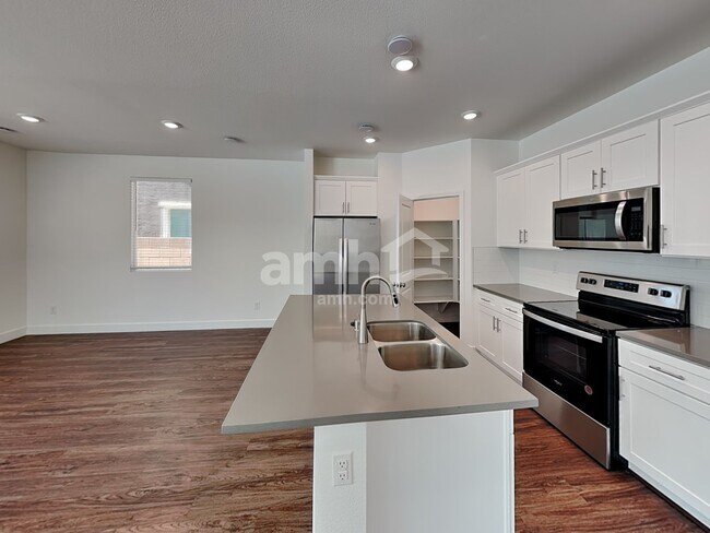 Foto del edificio - 9127 Liberty Cap Ct