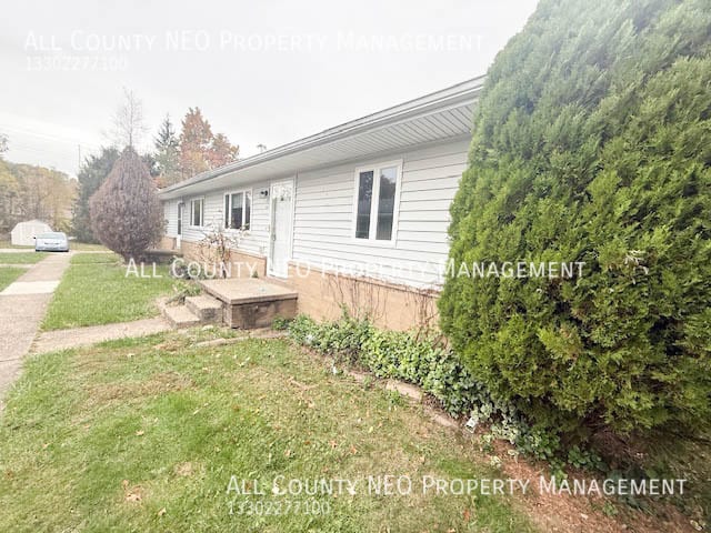 Building Photo - 1319 Sparhawk Ave