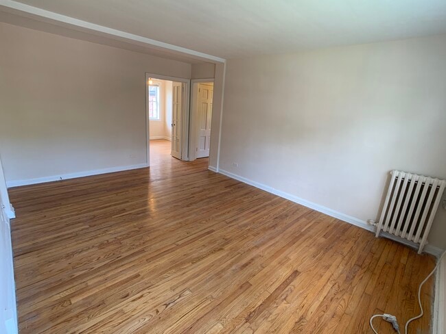Building Photo - 2848 Fairway Dr