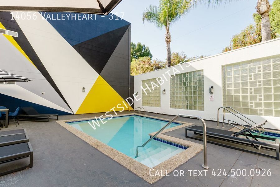 Primary Photo - 14056 Valleyheart - Gorgeous, fully renova...