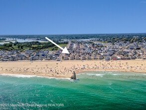 Building Photo - 239 Beach Front