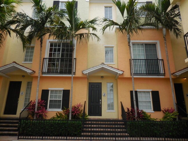 Foto del edificio - 150 NE 6th Avenue J