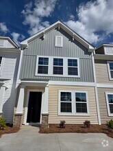 Building Photo - 681 Blossom Run