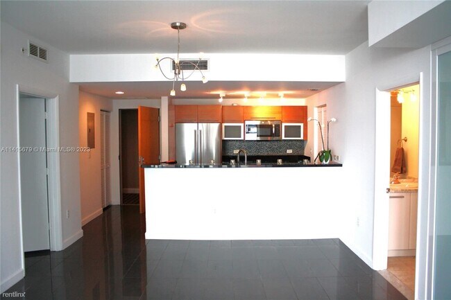 Foto del edificio - 2 br, 2 bath Condo - 253 NE 2nd St Apt 1601S