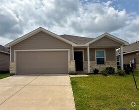 Building Photo - 127 Lemongrass Dr