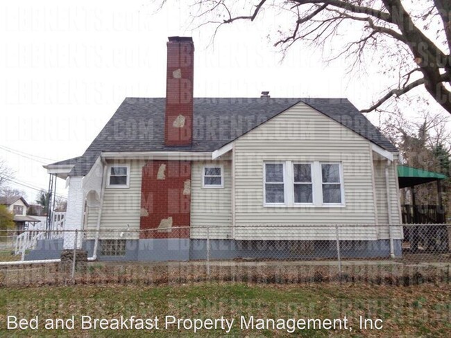 Building Photo - 3 br, 1 bath House - 4135 Talbert Street,