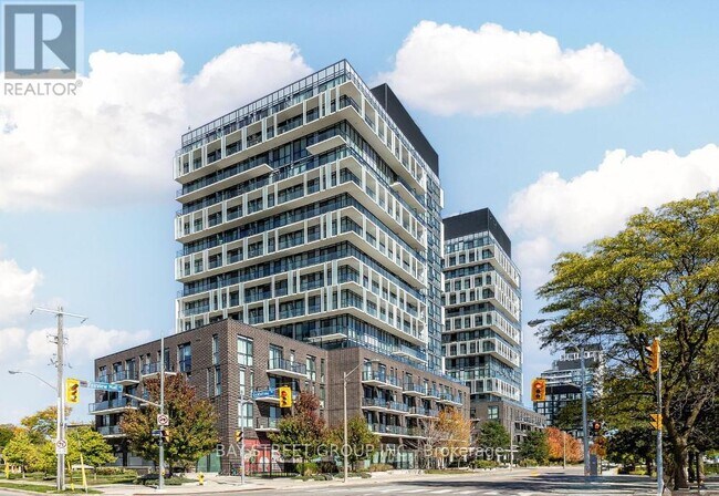 Photo du bâtiment - 128 Fairview Mall Dr