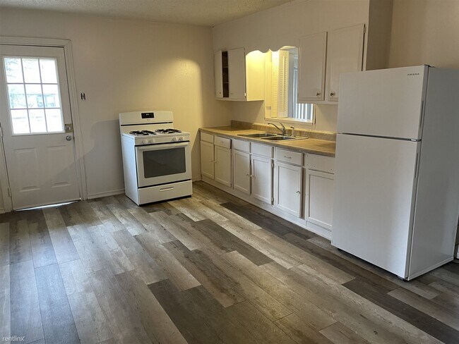 Building Photo - 2 br, 1 bath House - 1609 Brown St