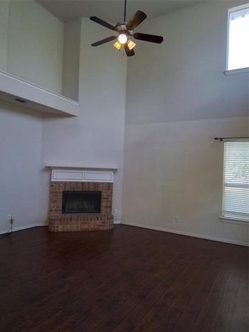 Foto del edificio - 652 Woodland Way