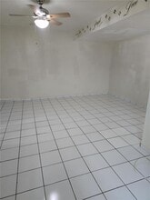 Building Photo - 5100 SW 41st St