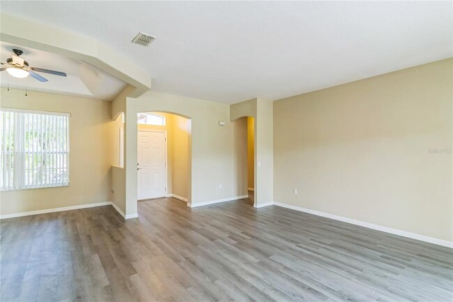 Foto del edificio - 2600 Meadow View Ct