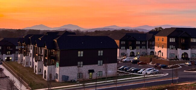 Building Photo - 1083 N Westyn Lp