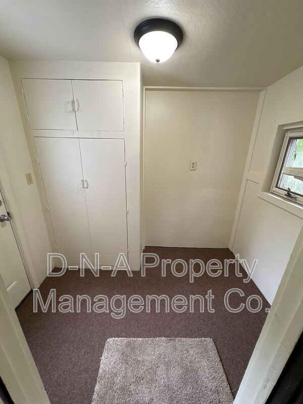 Foto del edificio - 4036 Manor Dr