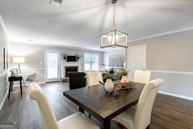 Foto del edificio - 3225 Cape Cir