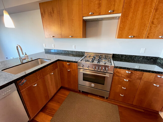Building Photo - 3620 19th St