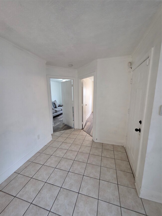Foto del edificio - 5335 Cherie Crest Ct