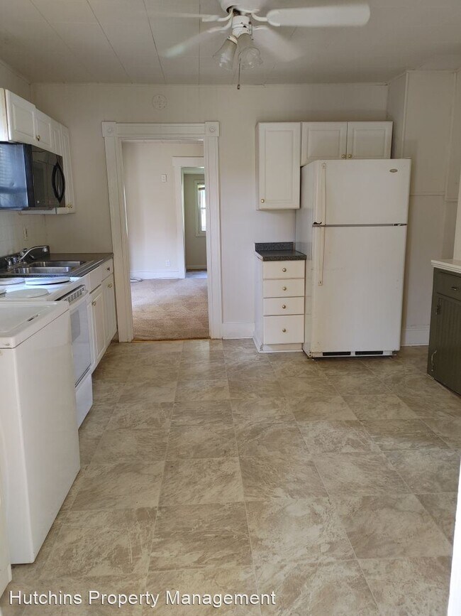 Foto del edificio - 2 br, 1 bath House - 5 Carroll Ave