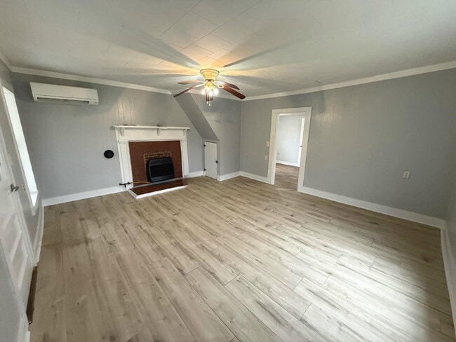 Building Photo - 5024 Albright Rd