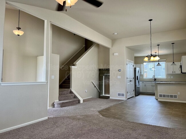 Building Photo - 6280 San Mateo Dr