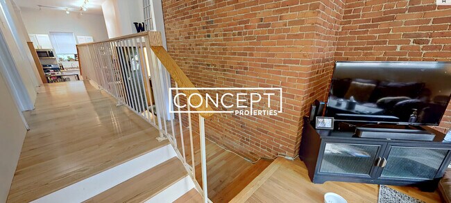 Foto del edificio - 106 Central St