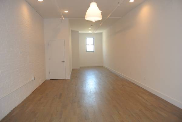 Building Photo - 2620-2626 Martha St
