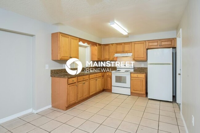 Foto del edificio - 1320 Arlington Cir