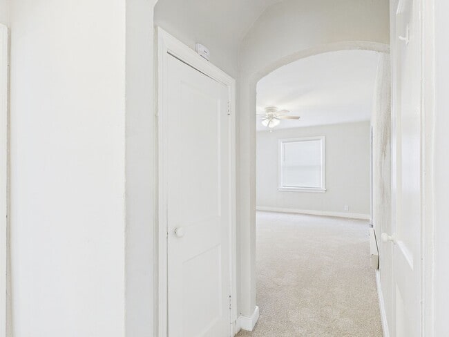 Foto del edificio - 602 E Brookland Park Blvd