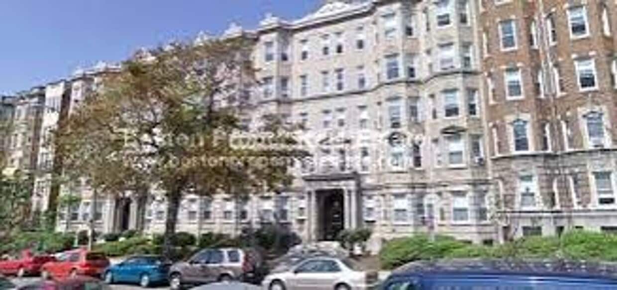 Photo - 1173 Boylston St.