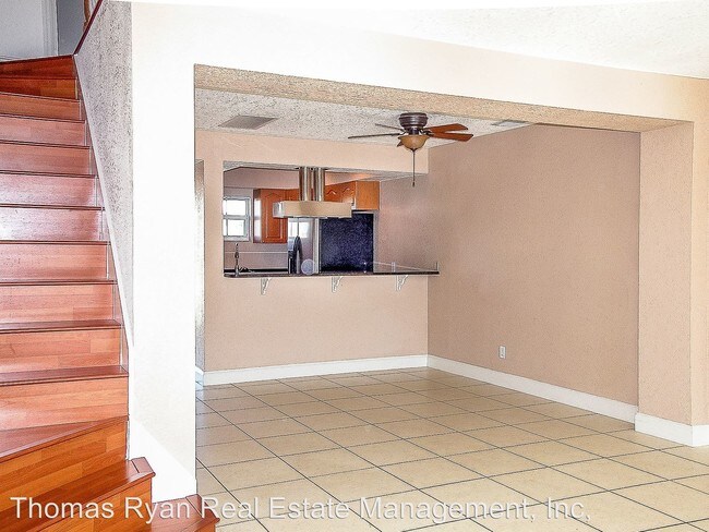 Building Photo - 1350 Mediterranean Dr