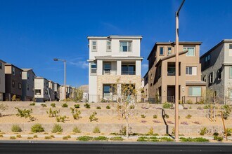 Building Photo - 1410 Whistling Kite St