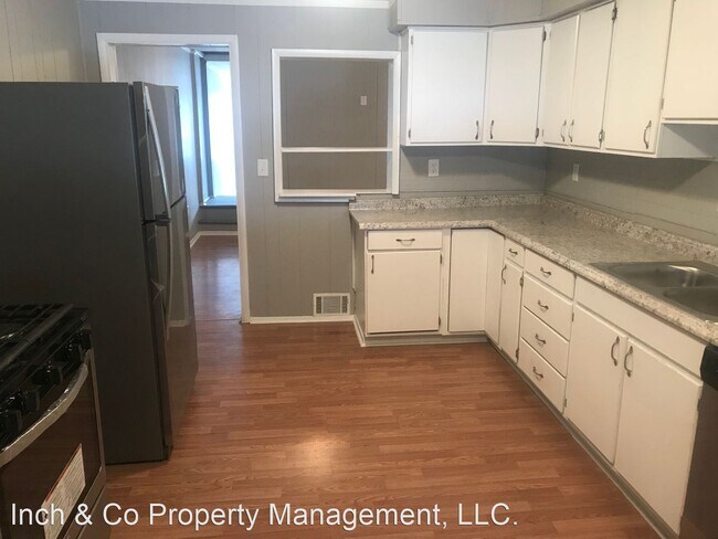 Building Photo - 3 br, 1.5 bath House - 37 S Front St