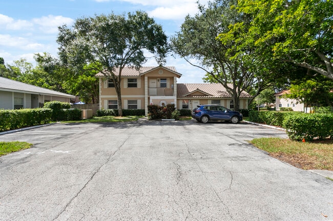 Building Photo - 11492 NW 45th St
