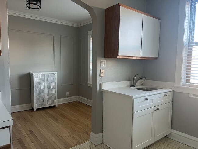 Foto del edificio - 319 Calendar Ave