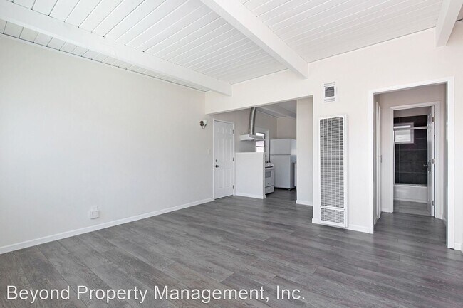 Building Photo - 2 br, 1 bath House - 8135 Dodie St.,