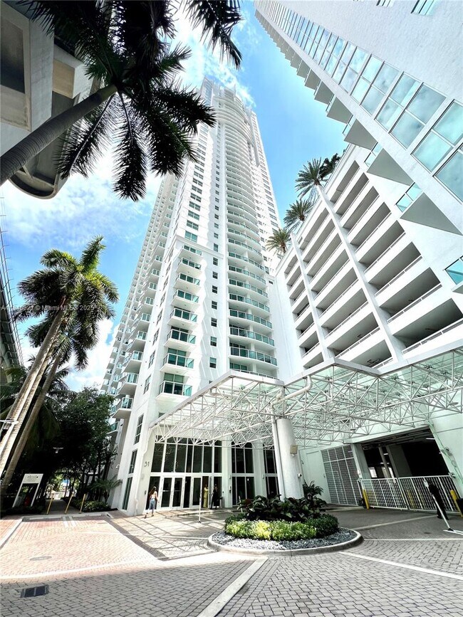 Foto del edificio - 31 SE 5th St