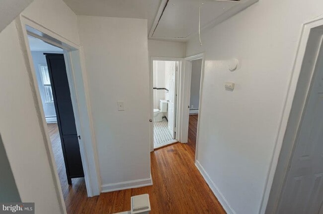 Building Photo - 1035 Cobbs St