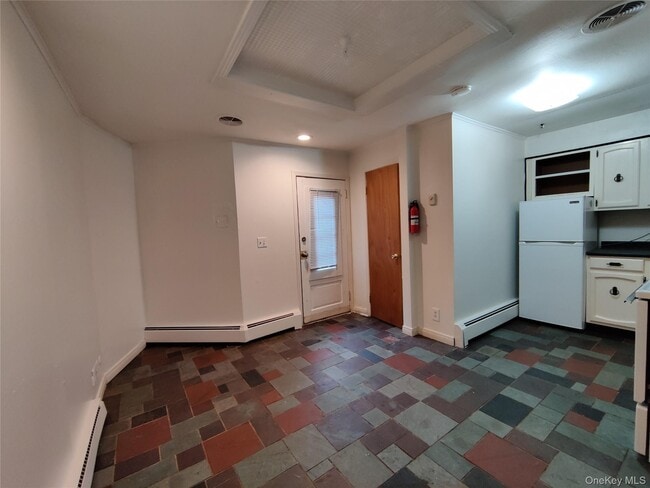 Foto del edificio - 81 Vineyard Ave